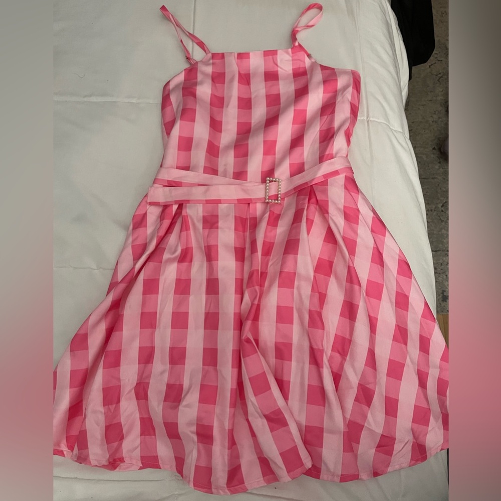 Margo Robbie Barbie Costume Size 11-12, worn once